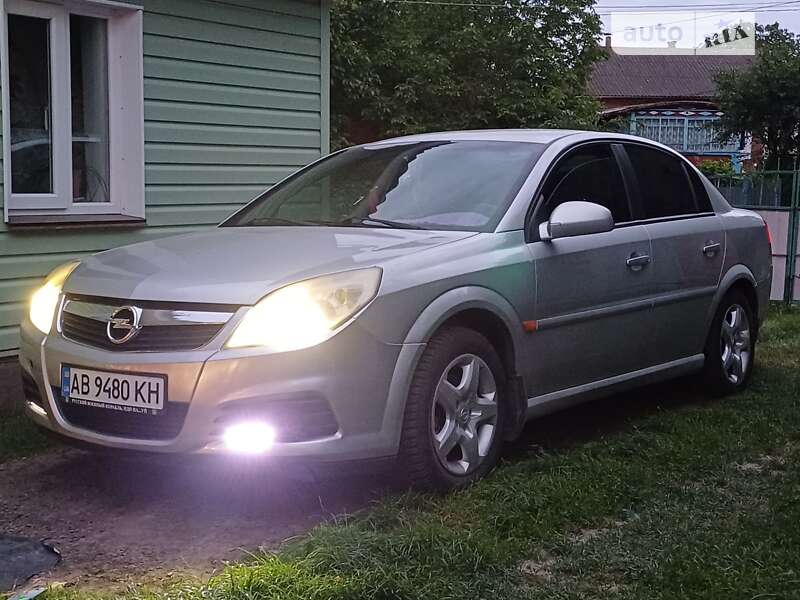 Седан Opel Vectra 2006 в Кропивницькому