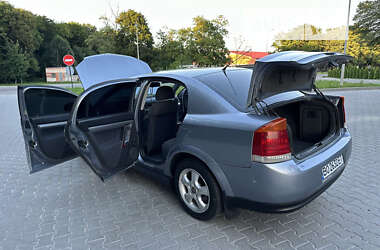 Седан Opel Vectra 2003 в Тернополі