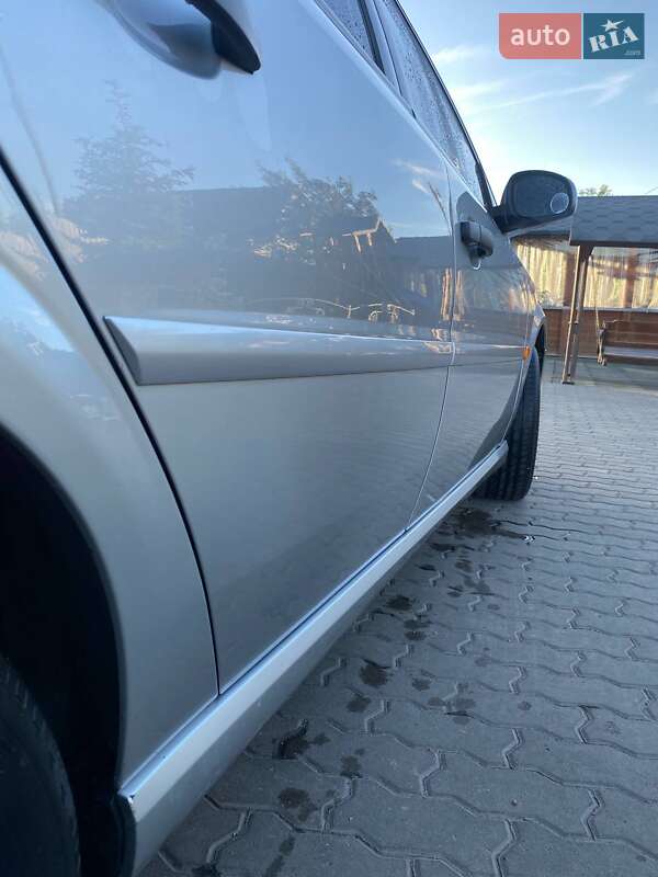 Седан Opel Vectra 2006 в Ружині