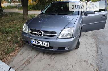 Седан Opel Vectra 2004 в Ірпені