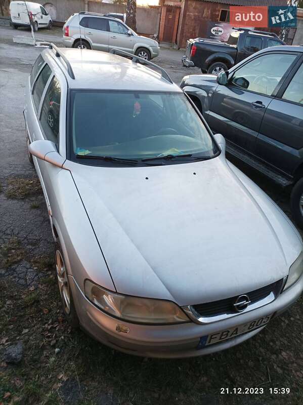 Універсал Opel Vectra 2002 в Слов'янську