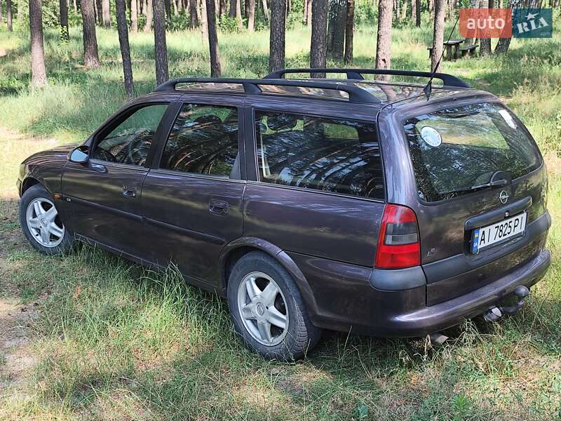 Універсал Opel Vectra 1997 в Малині