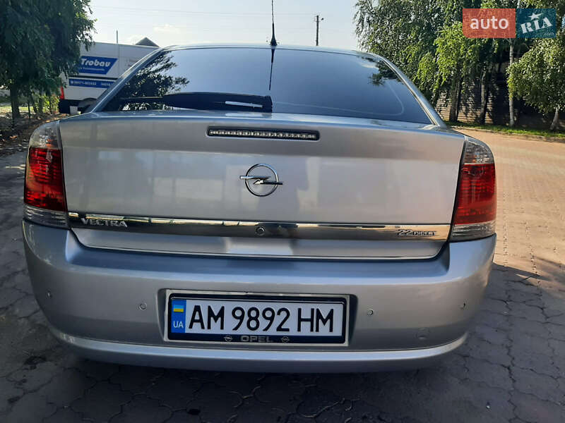 Ліфтбек Opel Vectra 2007 в Бердичеві фото 6 Ліфтбек Opel Vectra 2007 в Бердичеві