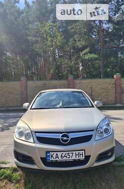 Седан Opel Vectra 2007 в Киеве