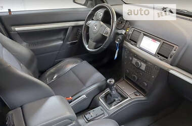 Седан Opel Vectra 2008 в Харкові