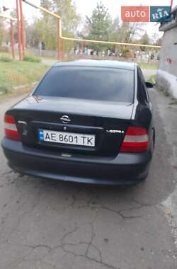 Седан Opel Vectra 1996 в Кременчуге