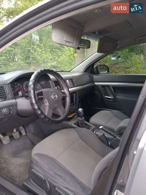 Седан Opel Vectra 2002 в Житомире фото 7 Седан Opel Vectra 2002 в Житомире