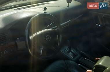 Седан Opel Vectra 2003 в 