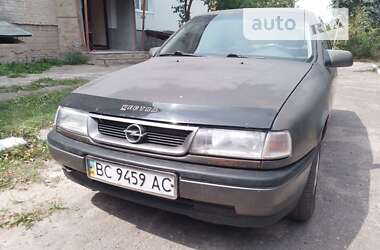 Ліфтбек Opel Vectra 1990 в Горохові