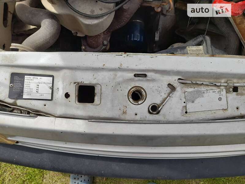 Седан Opel Vectra 1989 в Стрию