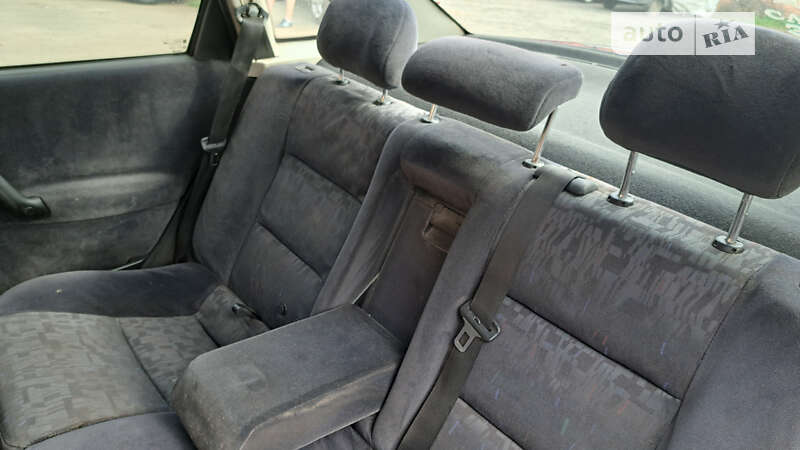 Седан Opel Vectra 1999 в Днепре