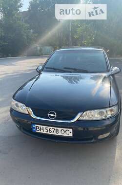 Седан Opel Vectra 1998 в Измаиле