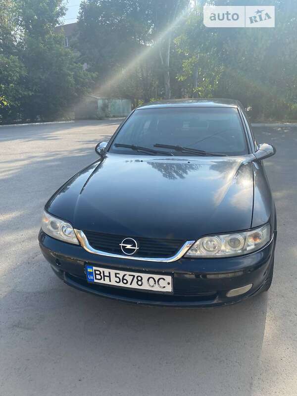 Седан Opel Vectra 1998 в Ізмаїлі