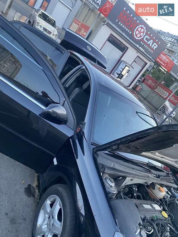 Седан Opel Vectra 2008 в Києві