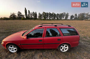 Универсал Opel Vectra 1998 в 