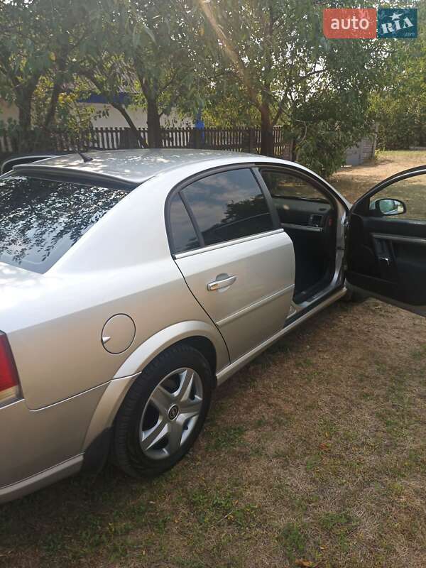 Седан Opel Vectra 2007 в Білій Церкві