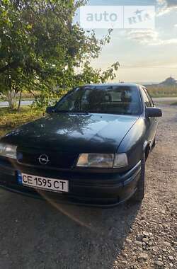 Лифтбек Opel Vectra 1995 в Галиче