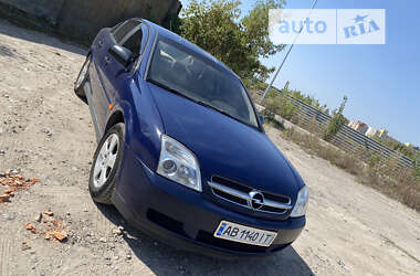 Седан Opel Vectra 2004 в Виннице