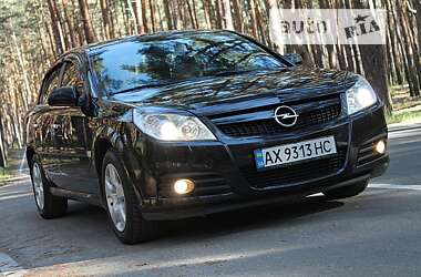 Седан Opel Vectra 2006 в Полтаві