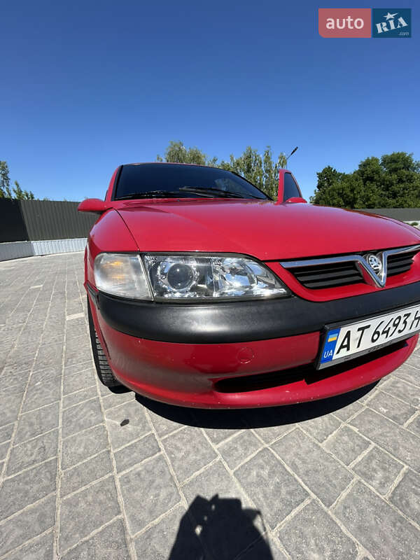 Ліфтбек Opel Vectra 1997 в Івано-Франківську