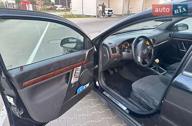 Универсал Opel Vectra 2003 в 