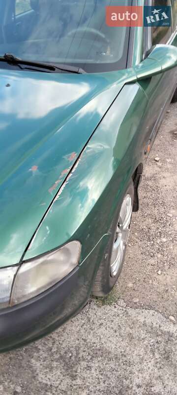 Универсал Opel Vectra 1997 в Апостолово