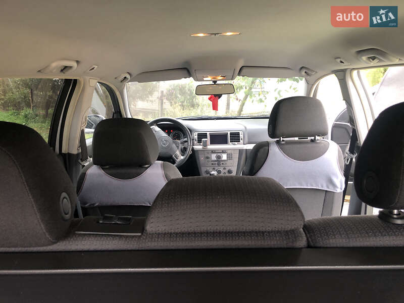 Универсал Opel Vectra 2005 в Луцке фото 8 Универсал Opel Vectra 2005 в Луцке