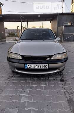 Лифтбек Opel Vectra 1998 в Звягеле