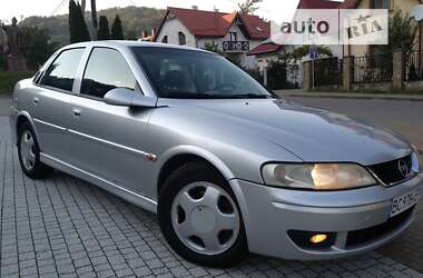 Седан Opel Vectra 2001 в Львове