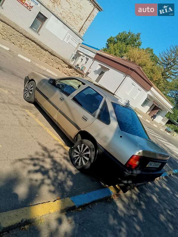 Седан Opel Vectra 1992 в Богуславі фото 6 Седан Opel Vectra 1992 в Богуславі