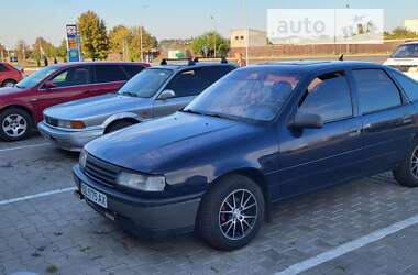 Ліфтбек Opel Vectra 1991 в Вознесенську