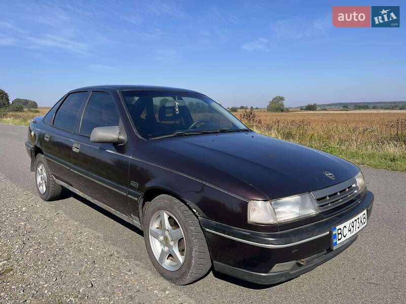 Седан Opel Vectra 1992 в Львове