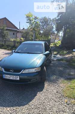 Седан Opel Vectra 2000 в Деражне