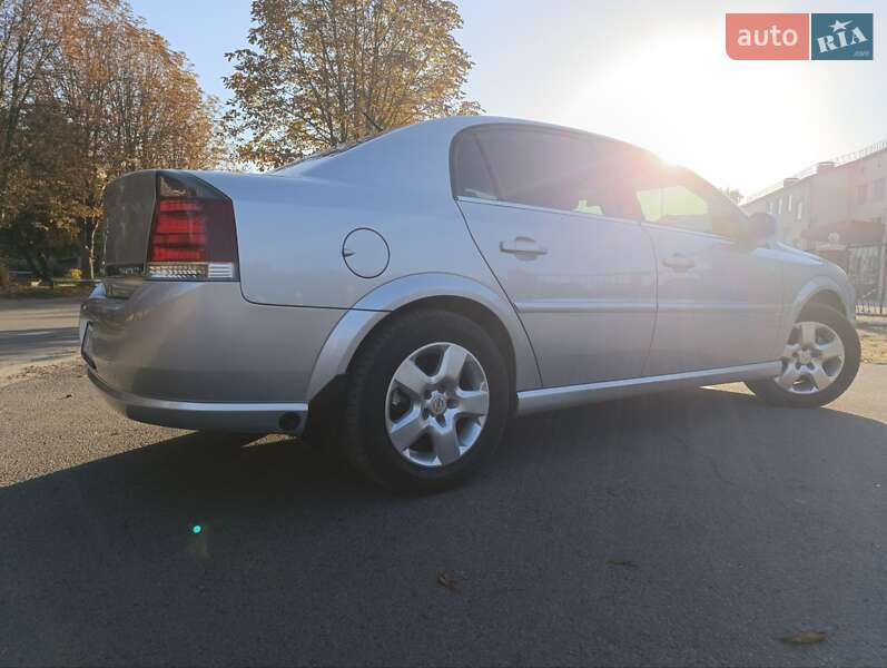 Седан Opel Vectra 2008 в Краснограді