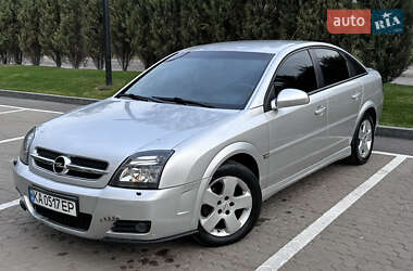 Лифтбек Opel Vectra 2004 в Киеве