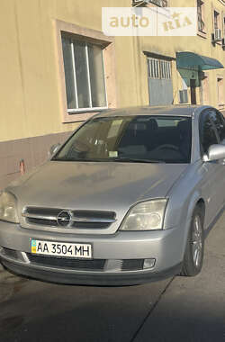 Седан Opel Vectra 2004 в Киеве