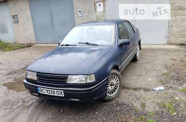 Ліфтбек Opel Vectra 1991 в Городку