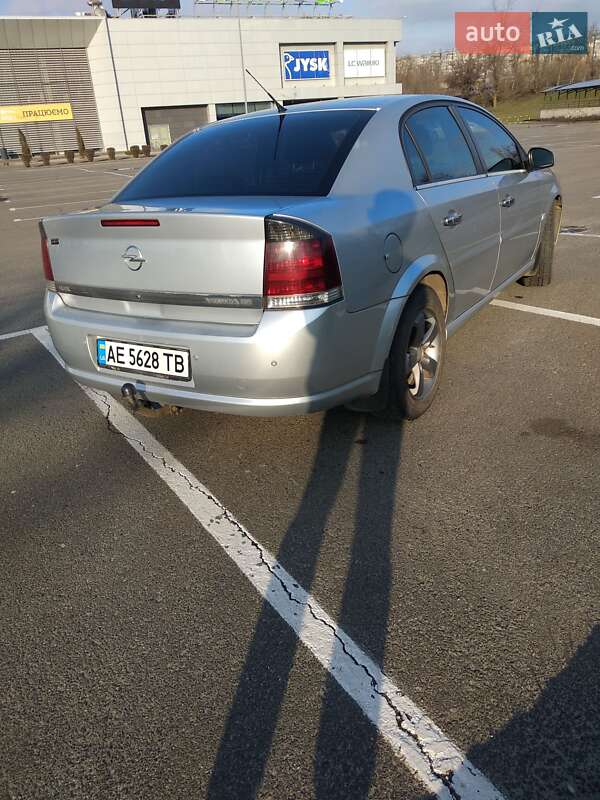 Седан Opel Vectra 2006 в Кривом Роге