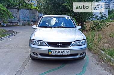 Седан Opel Vectra 2000 в Одесі