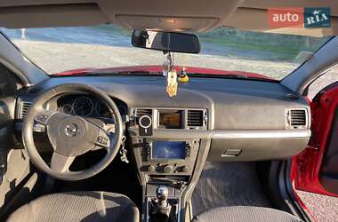 Лифтбек Opel Vectra 2006 в Ковеле