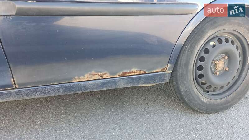 Седан Opel Vectra 1998 в Львове