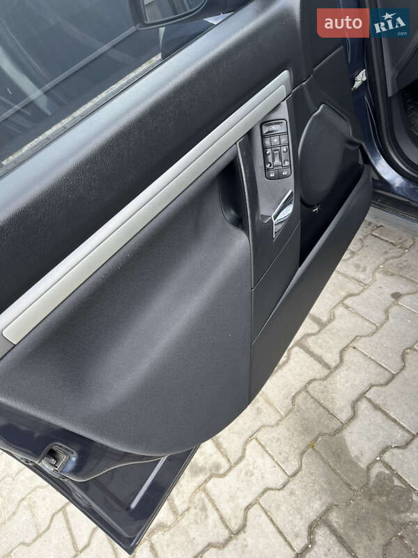 Седан Opel Vectra 2007 в Тернополе