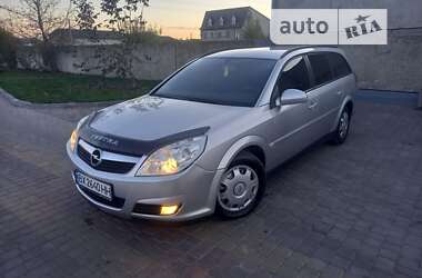 Универсал Opel Vectra 2007 в Теофиполе