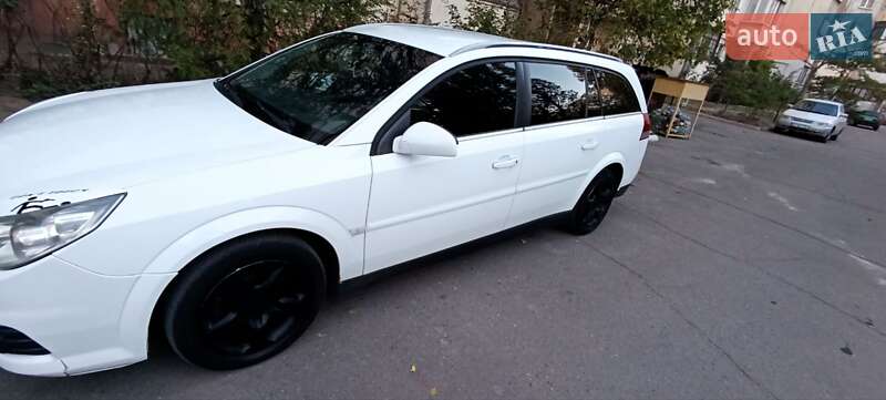 Універсал Opel Vectra 2007 в Миколаєві