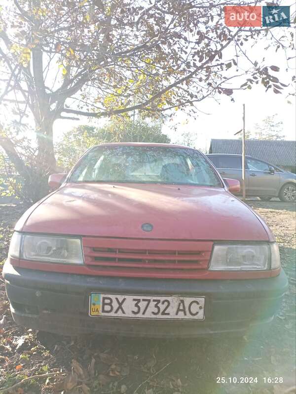Седан Opel Vectra 1989 в 