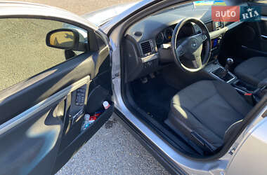 Универсал Opel Vectra 2006 в 