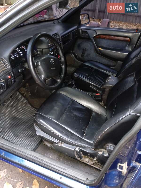 Седан Opel Vectra 1992 в Решетилівці