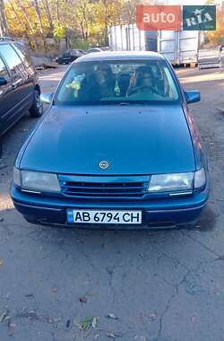 Седан Opel Vectra 1988 в Немирові