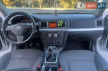 Седан Opel Vectra 2007 в Одесі