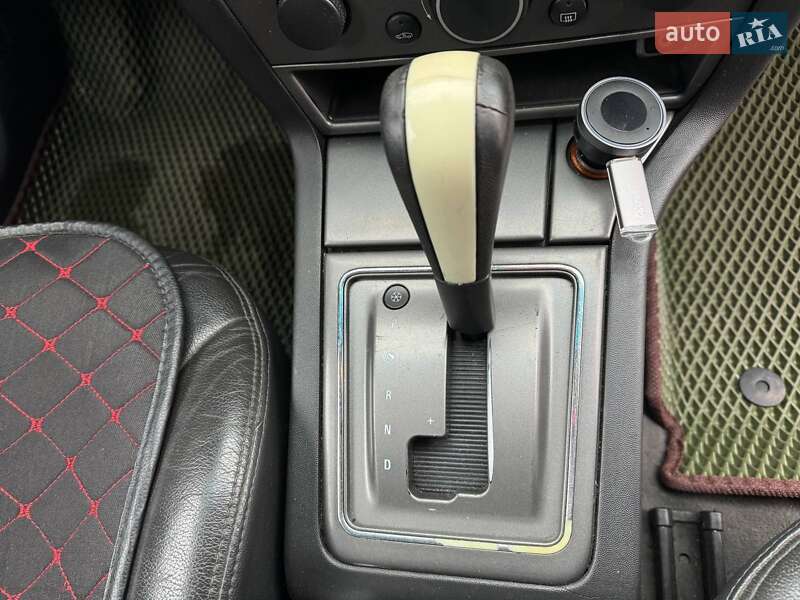 Седан Opel Vectra 2008 в Нетешине